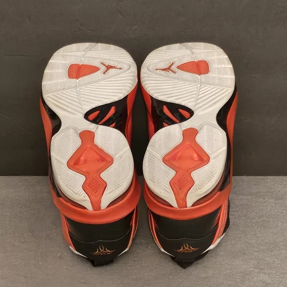 Vintage Nike Air Jordan Melo M8 (2011) Basketball Sneakers, M9, Like New Cond. - Picture 6 of 6